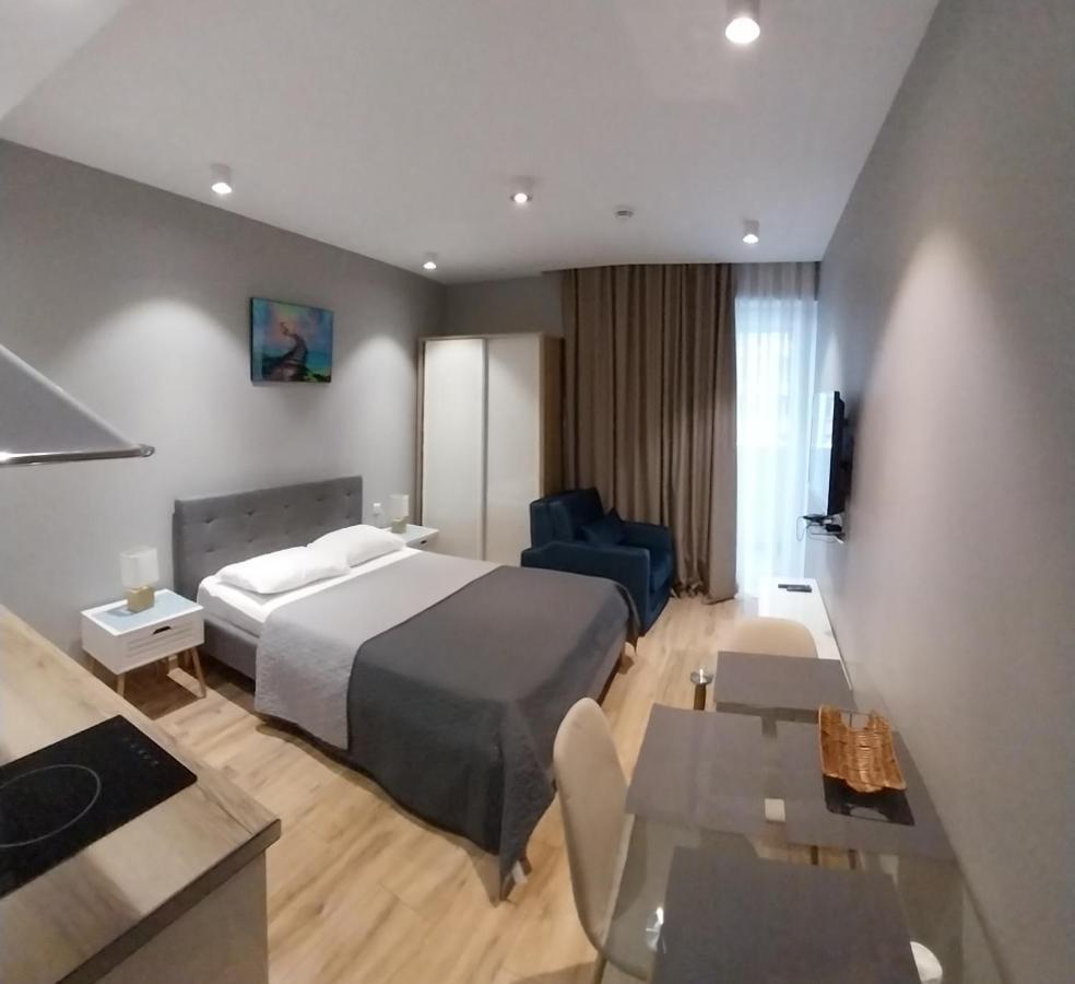 Luxury Apartments With Sea View Batumi Esterno foto