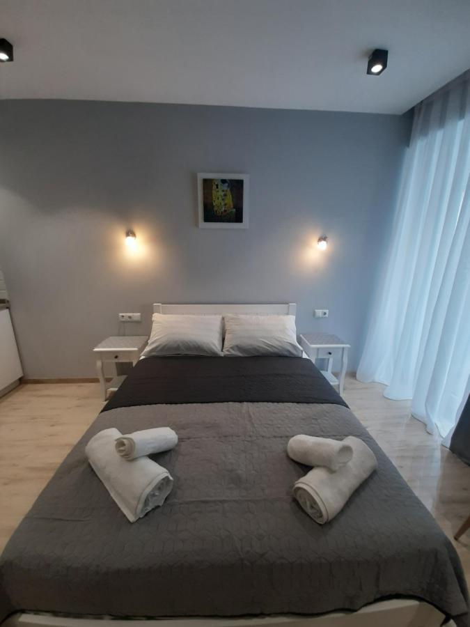 Luxury Apartments With Sea View Batumi Esterno foto