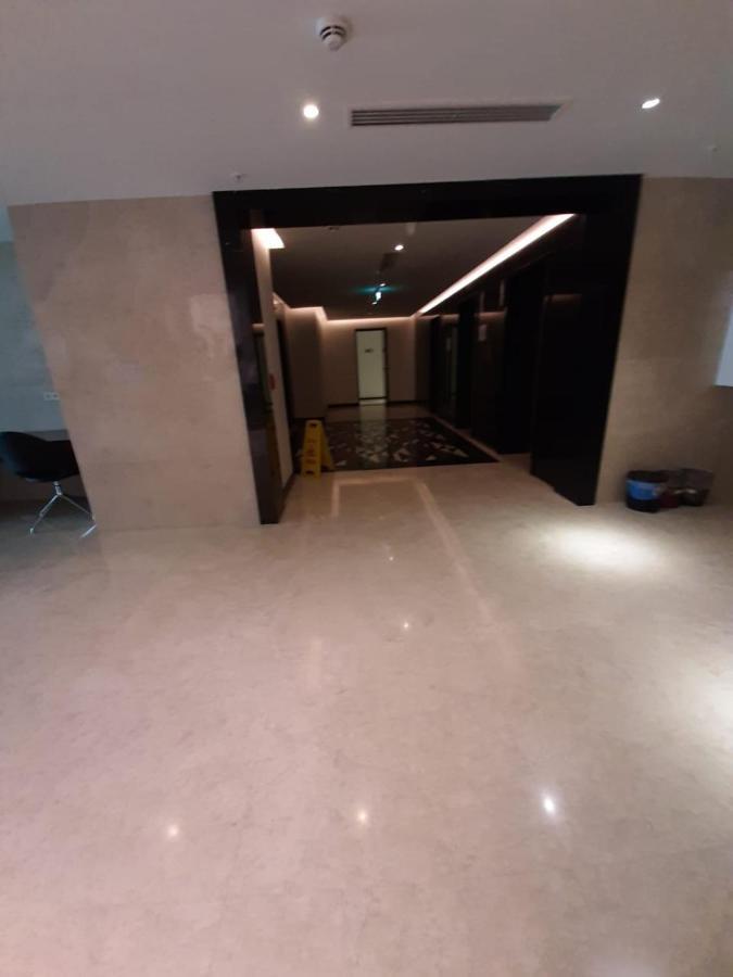 Luxury Apartments With Sea View Batumi Esterno foto